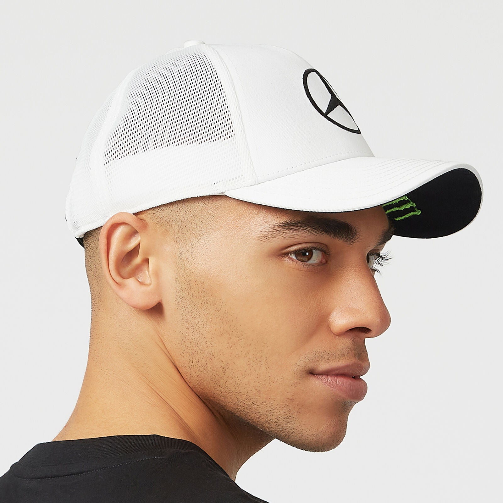 Mercedes 2022 Lewis Hamilton Trucker Cap White